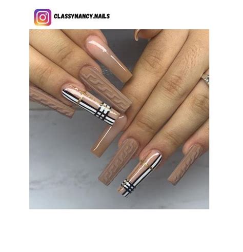 decals burberry per unghie|30+ Burberry Nail Design Ideas for 2024 .